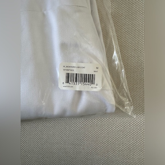 Figs Montero Lab Coat - Picture 2 of 4